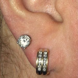 10kt yellow gold diamond earrings